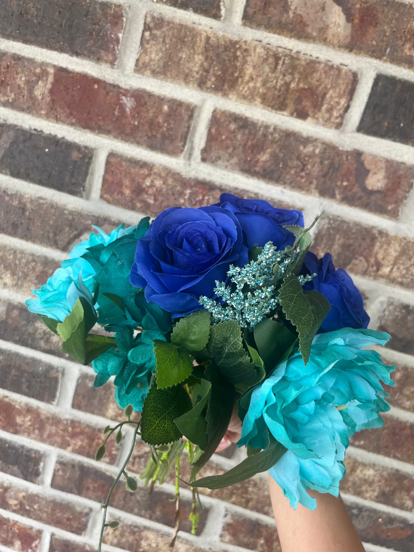 Turquoise & Royal Blue Single Flowers