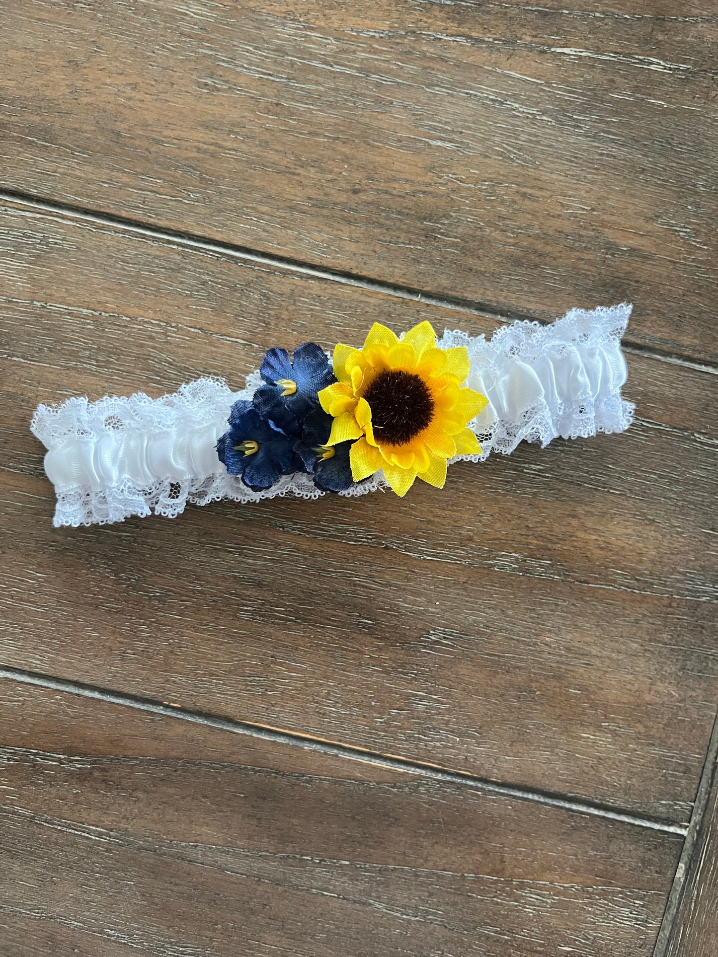 Navy Blue & Sunflower Garters