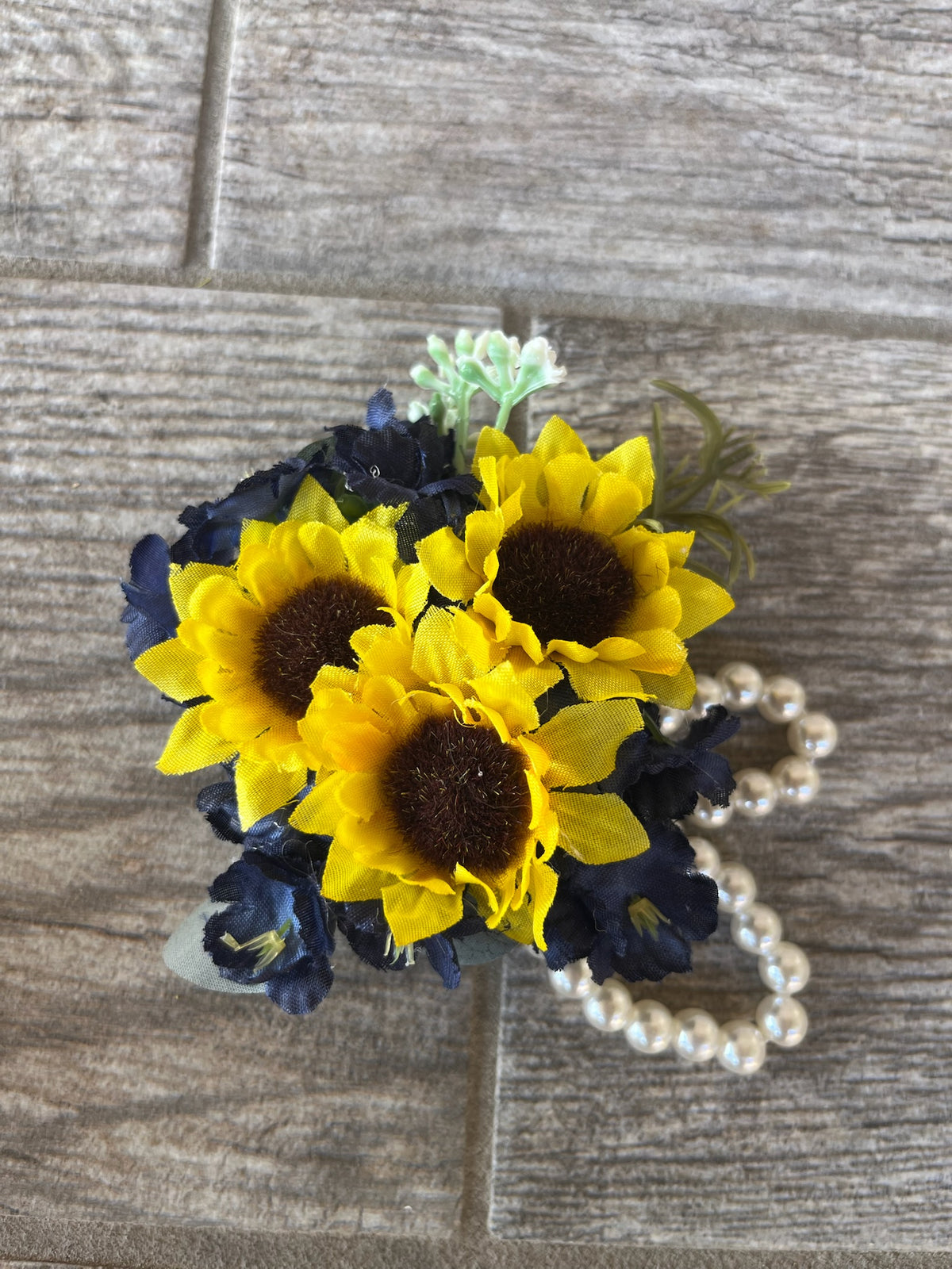 Navy Blue & Sunflower Bouquet