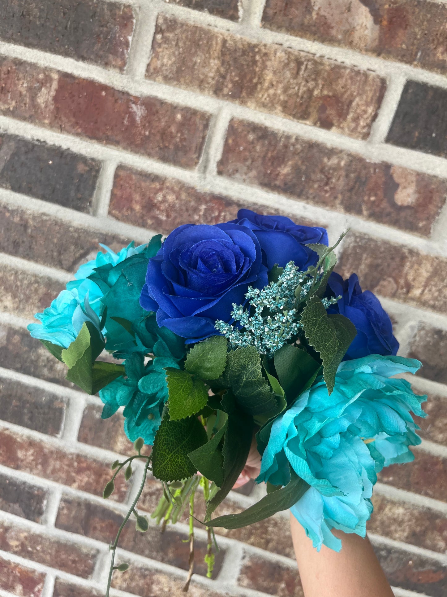 Turquoise & Royal Blue Single Flowers