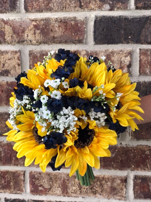 Navy Blue & Sunflower Bouquet