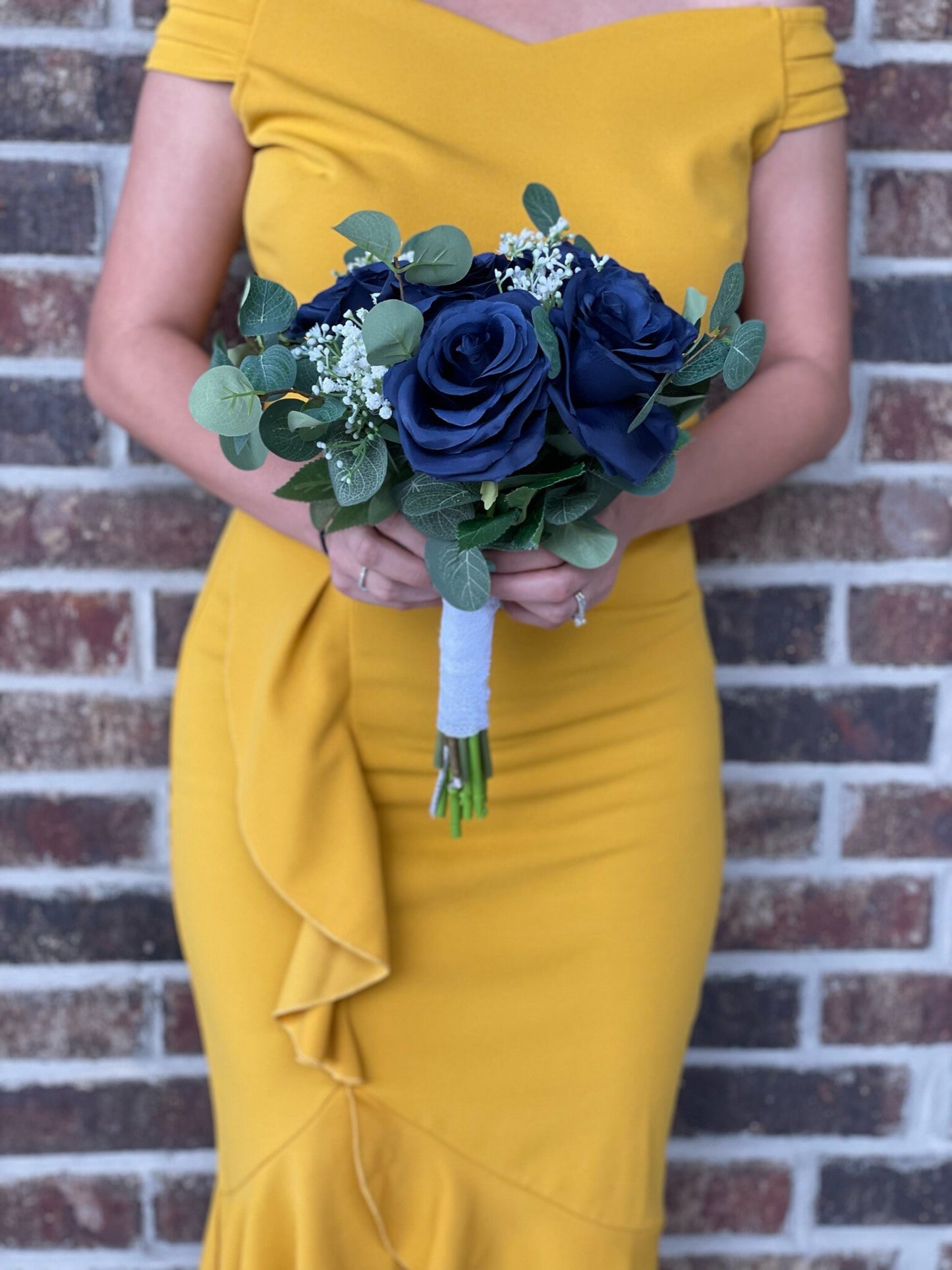 Navy Blue Roses & Greenery Bouquet